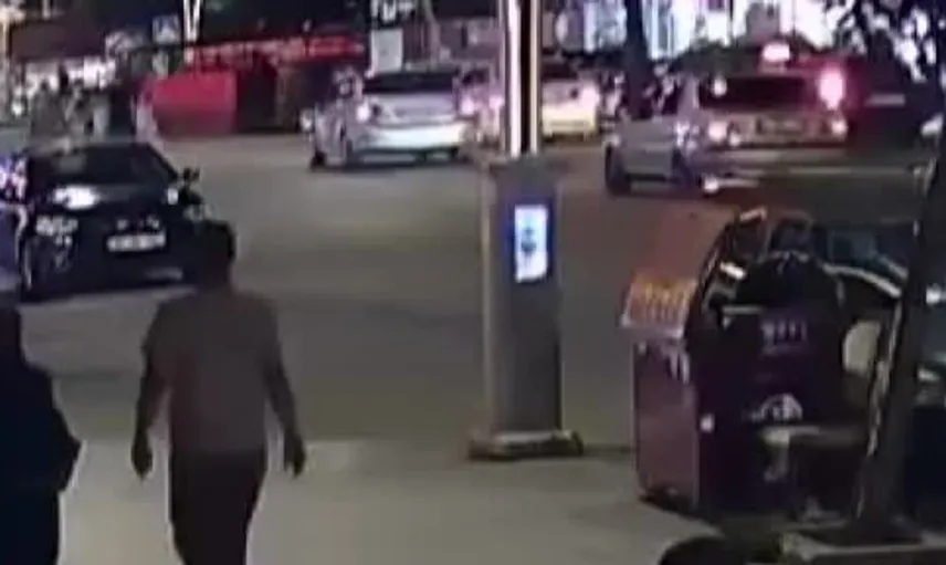 Tokat'ta dönüş yapan otomobille çarpışan motosiklet sürücüsü yola savruldu