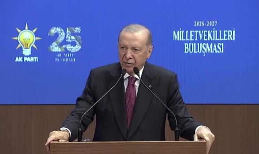 İzmir Büyükşehir Belediyesi'nde tarihi değişim: Cemil Tugay'a Erdoğan'dan rozet