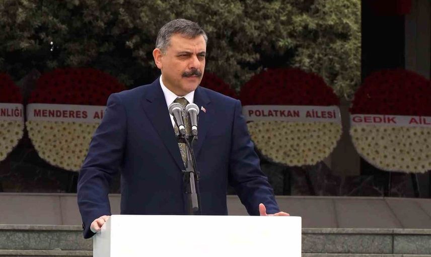 Namık Gedik’in naaşı, anıt mezara nakledilmesiyle tarihe geçiyor