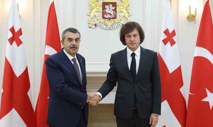Milli Eğitim Bakanı Tekin, Gürcistan'da eğitim iş birliğini görüşmek üzere bir araya geldi