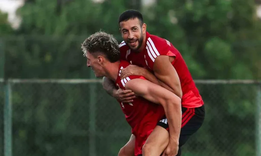 Eskişehirspor yeni sezon heyecanını yaşıyor: Alanya 1221 FSK maçı öncesi hazırlıklar sürüyor