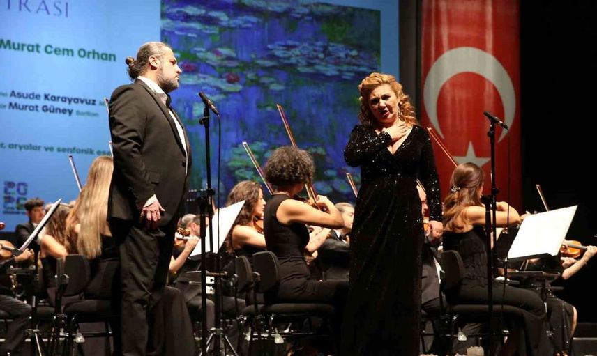 Eskişehir senfoni orkestrası yeni sezonu opera eserleriyle açtı