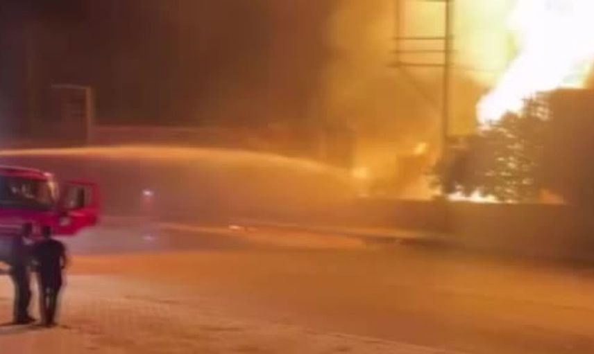 Turgutlu'da palet fabrikasında yangın alarmı: Ekipler müdahale etti
