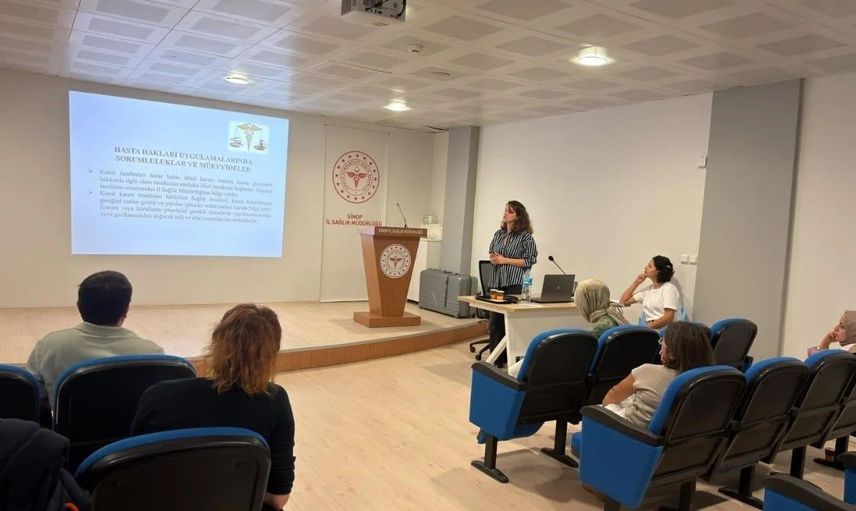 Sinop'ta hasta hakları eğitimi ile sağlık hizmetlerinde iyileştirme adımları atıldı