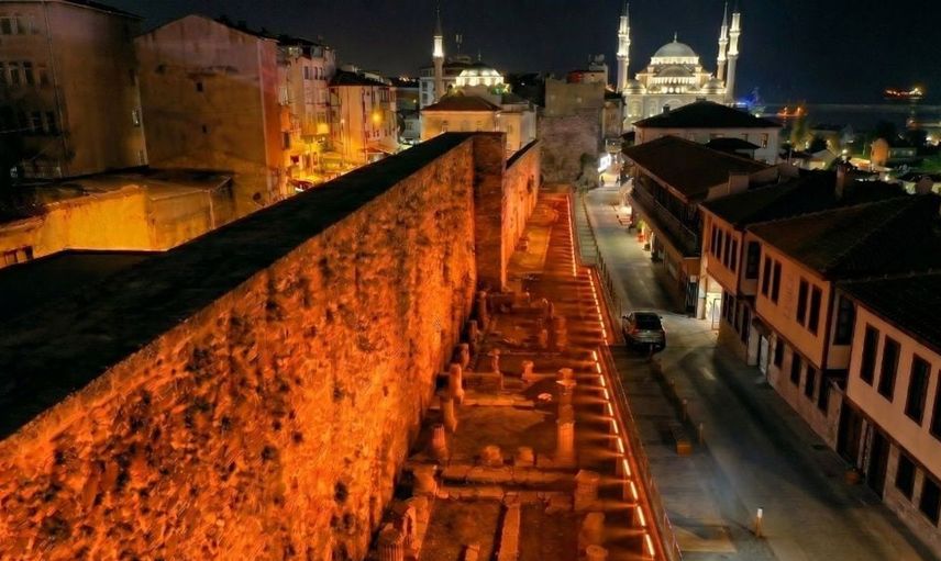 Trabzon'un tarihi kalelerine modern dokunuş: 124 milyon liralık restorasyon projesi başladı