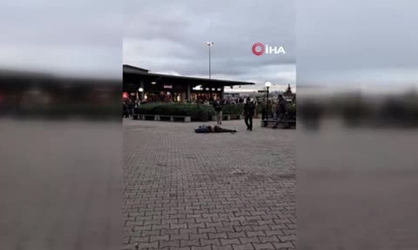 AVM'de yaşanan silah kazasında panik anları: Yaralı hastaneye kaldırıldı