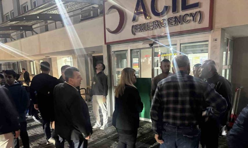 Siirt'te gıda zehirlenmesi şüphesi yaşayan 25 kişi hastaneye kaldırıldı