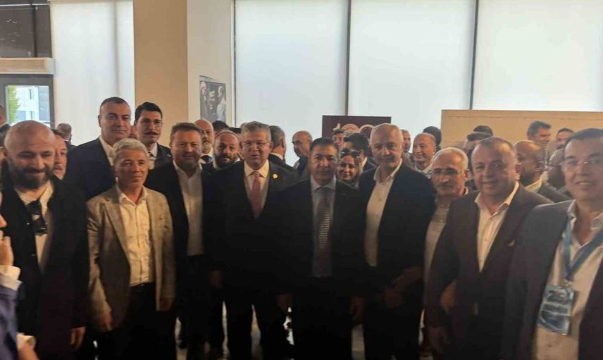 Denizli ticaret odası seçimlerinde mevcut başkan ıstikrarlı bir zafer elde etti