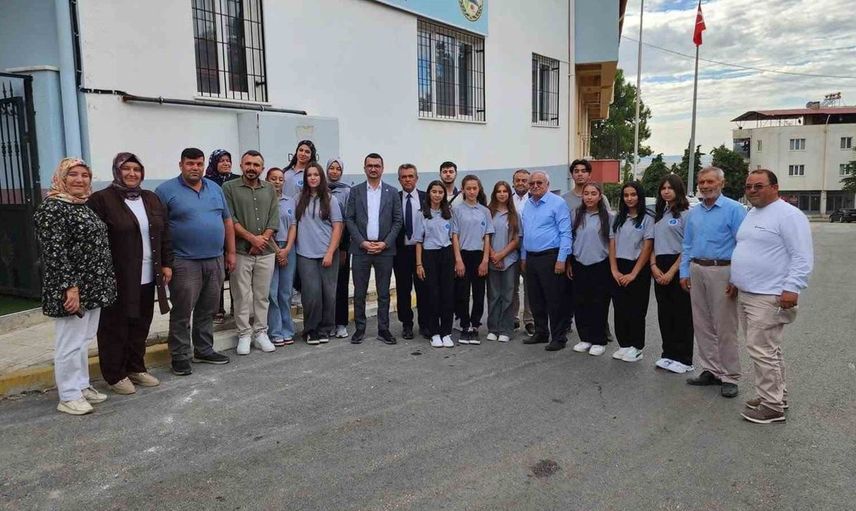 AK Parti Denizli'de geniş çaplı saha çalışmasıyla vatandaşla buluştu