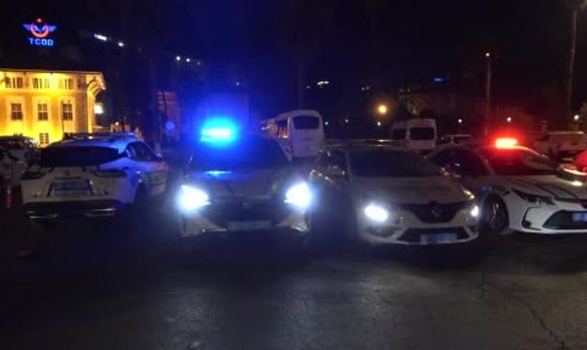 Adana'da trafik denetiminde 42 sürücüye ceza uygulandı