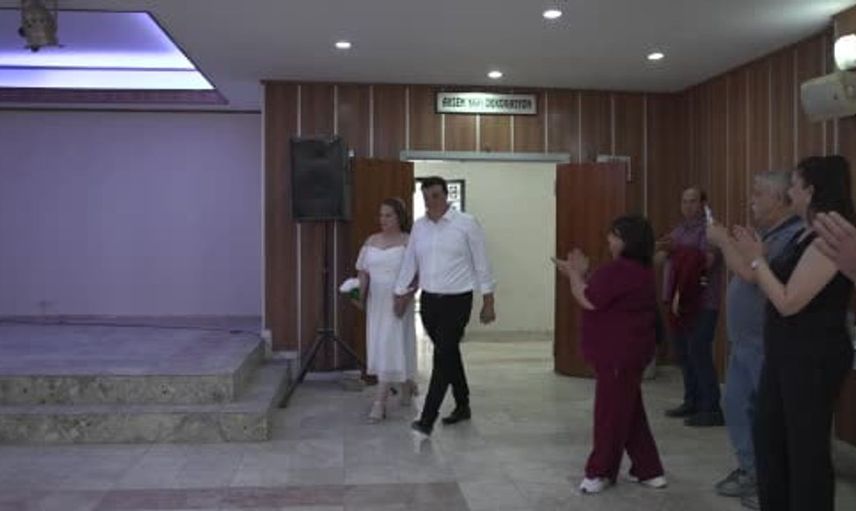 Aşka işaret diliyle ‘evet’ dediler