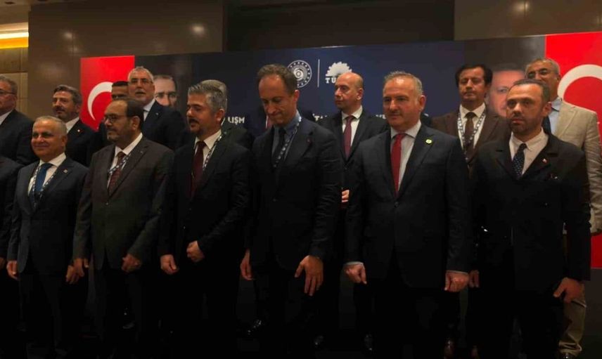 ADÜ, 'çalışma hayatında dijital dönüşüm' seminerinde temsil edildi