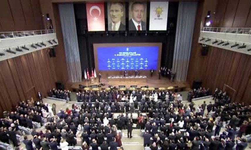 Cumhurbaşkanı Erdoğan, yeni belediye başkanlarına rozet takdiminde bulundu