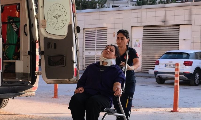 İnegöl'de otomobil dere yatağına düştü: 5 kişi yaralandı