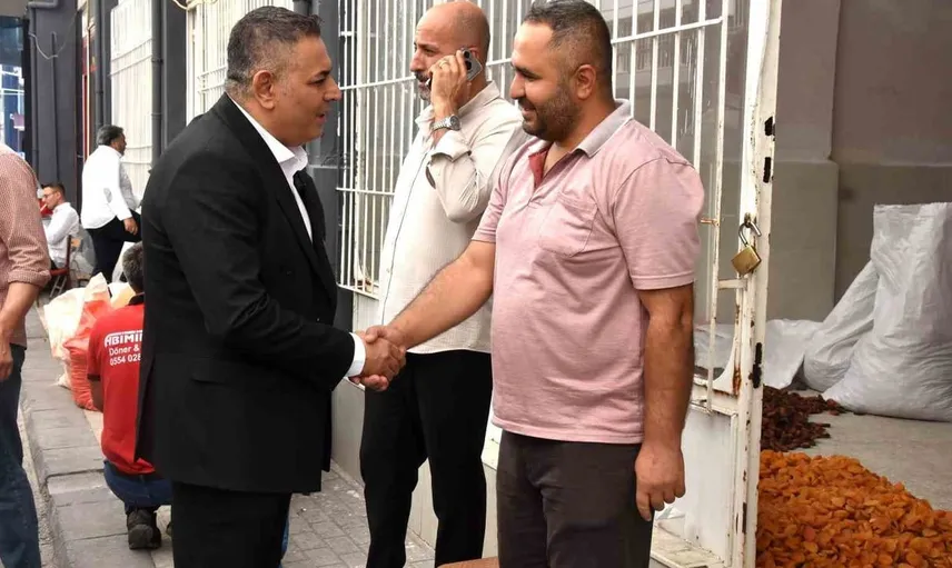 Malatya'nın kayısı ekonomisinde herkes kazanmalı diyen başkan Sadıkoğlu