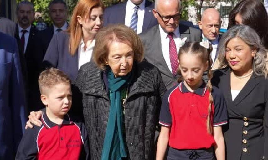 Yeni eğitim kadrosu için kapılarını açan Semahat Arsel İlkokulu törenle hizmete girdi