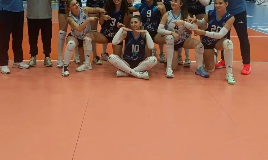 Kayseri Atletikspor, Malatya Voleybol'u rahat geçti