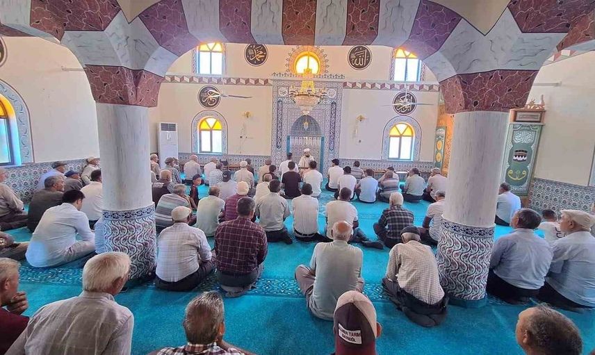 Manisa'da kuraklık nedeniyle yağmur duası yapıldı