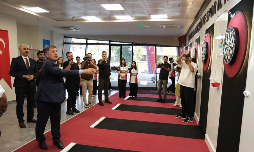 2026 dart şampiyonasının ilk ayak müsabakaları Erzincan'da başladı
