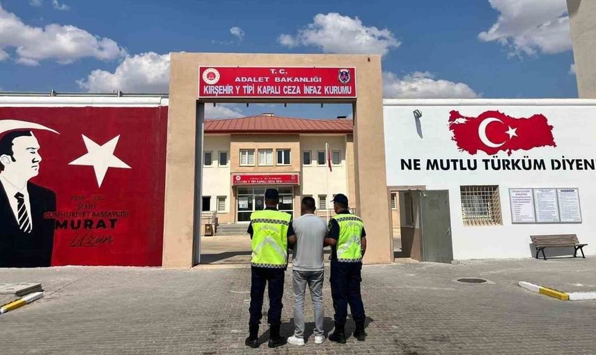 Hakkında 3 yıl kesinleşmiş ceza bulunan şahıs Kırşehir'de yakalandı