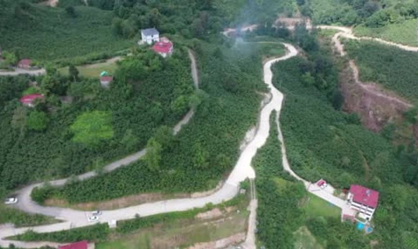 Ordu'da ulaşım altyapısına beton yol yatırımları devam ediyor