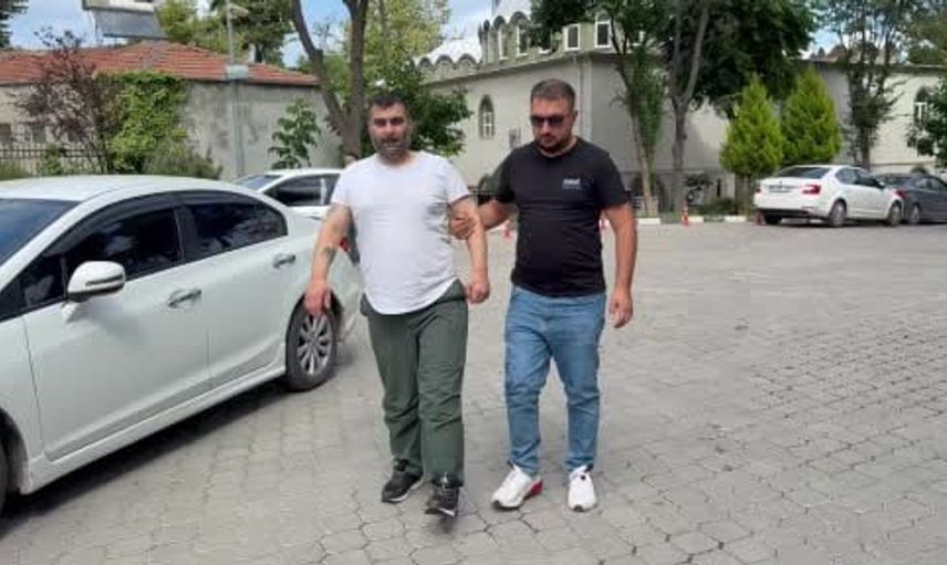 Samsun'da bıçaklı saldırı: Tanımadığı kadını ağır yaraladı