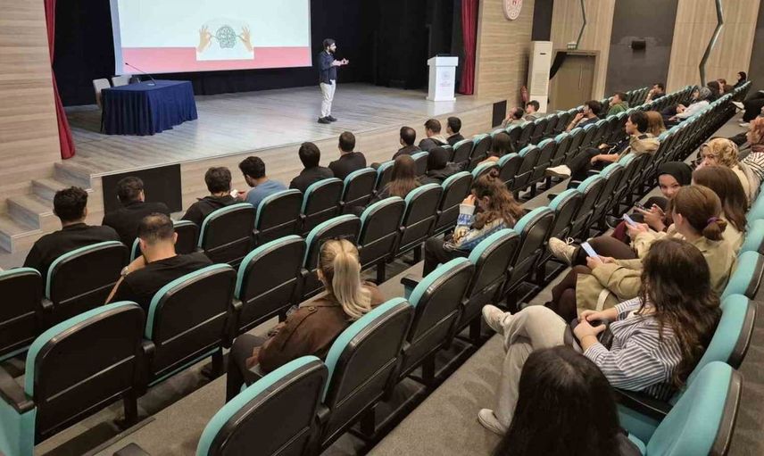 Düzce'de psikolojik dayanıklılık eğitimiyle ruh sağlığına vurgu yapıldı
