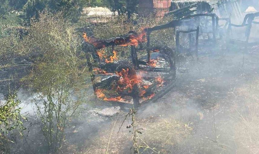 Burdur'da çıkan ot yangınında 2 dönümlük alan zarar gördü