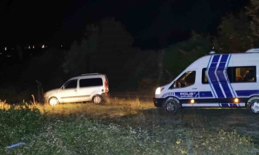 Sinop'ta tekne kazasında bir polis hayatını kaybetti, diğeri kayıp