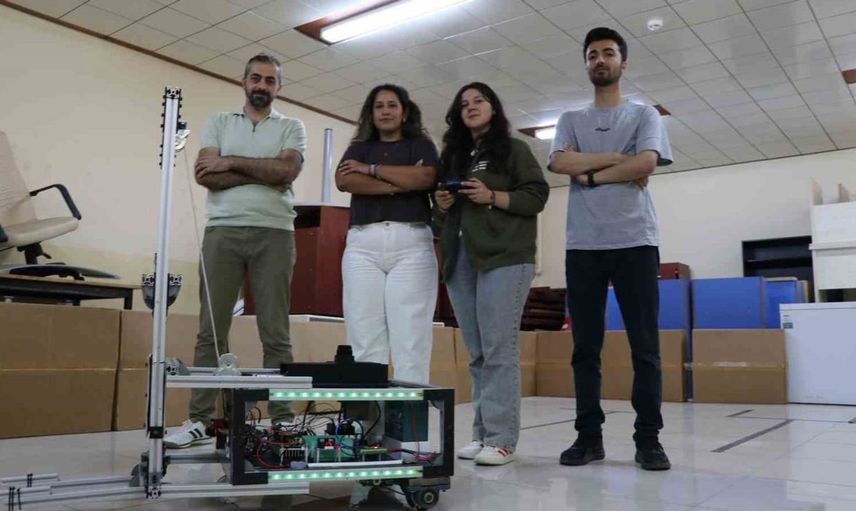 Sivas üniversiteli öğrencilerden devrim niteliğinde yapay zeka forklift
