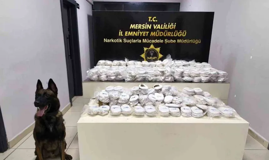 Mersin'de uyuşturucu operasyonu: 3 kilo 490 gram kokain ele geçirildi
