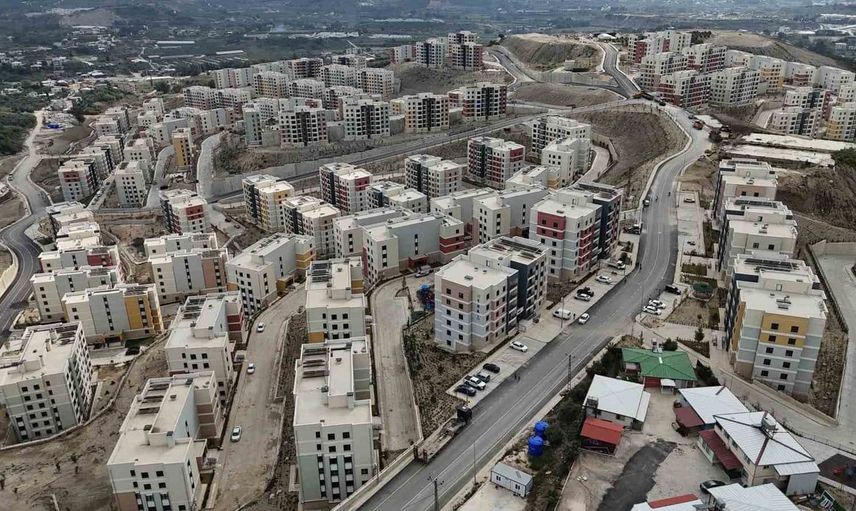 Hatay'da yeni konutlar kiraları artırdı: TOKİ daireleri 10 bin TL'den başlıyor