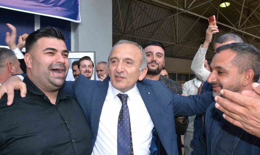 Manisa ticaret ve sanayi odası seçimlerinde mehmet yılmaz güven tazeledi