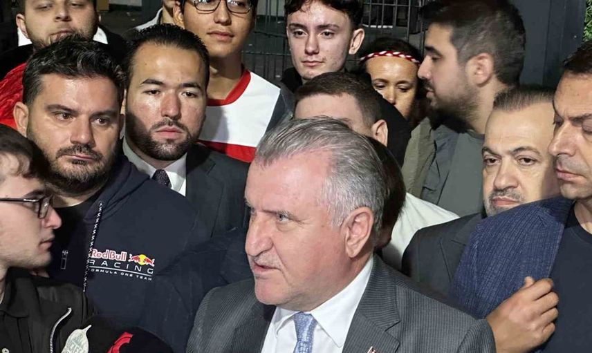 Bakan bak, milli takımın fransa karşısında iyi işler yaptığını vurguladı