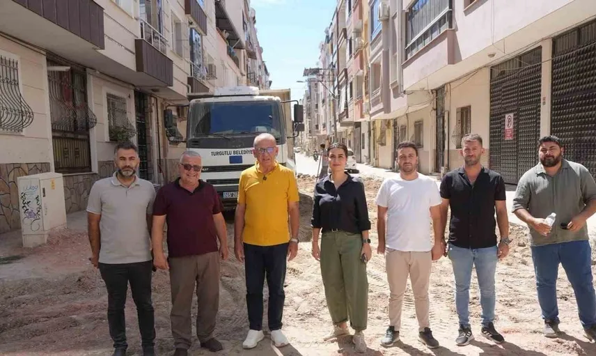 Turgutlu başkanı akın yol yenileme çalışmalarını denetledi