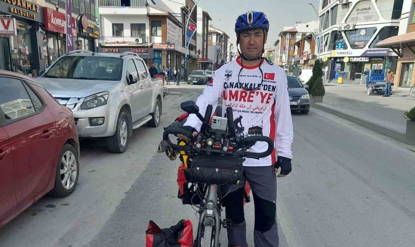 Çanakkale'den bisikletle Mekke'ye yolculuk yapan Murat, Karapınar'da dostluk örneği sergiledi