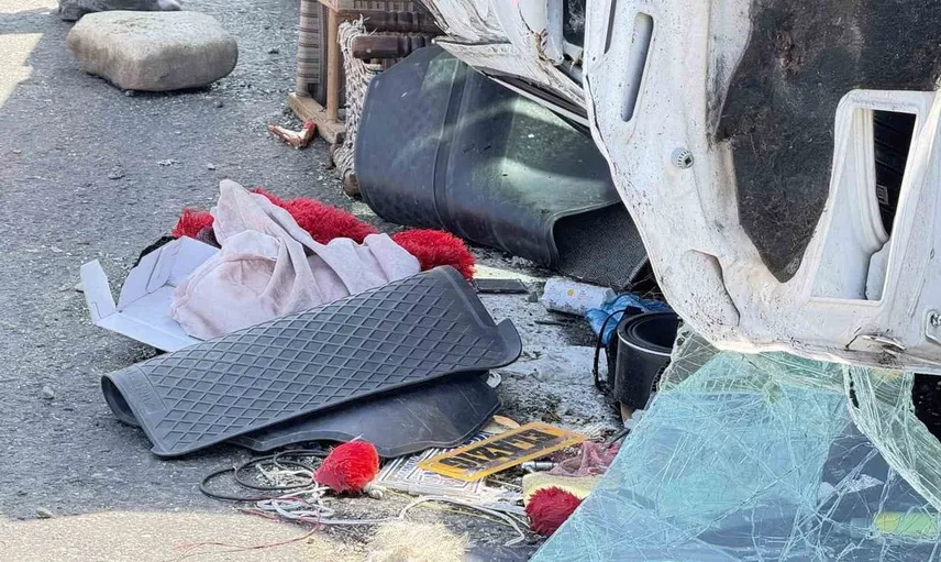 Diyarbakır'da düğün yolunda feci kaza: 3 ölü, 11 yaralı