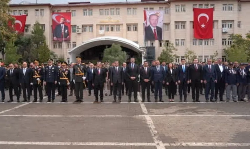 Şırnak'ta 30 Ağustos Zafer Bayramı coşkusu yağmurla buluştu