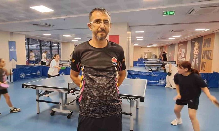 Erzincan'daki genç masa tenisi sporcuları uluslararası başarılara hazırlanıyor