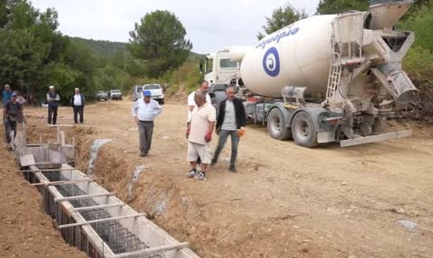 Gördes'te tarımsal üretimi destekleyecek yeni gölet projesine başladı