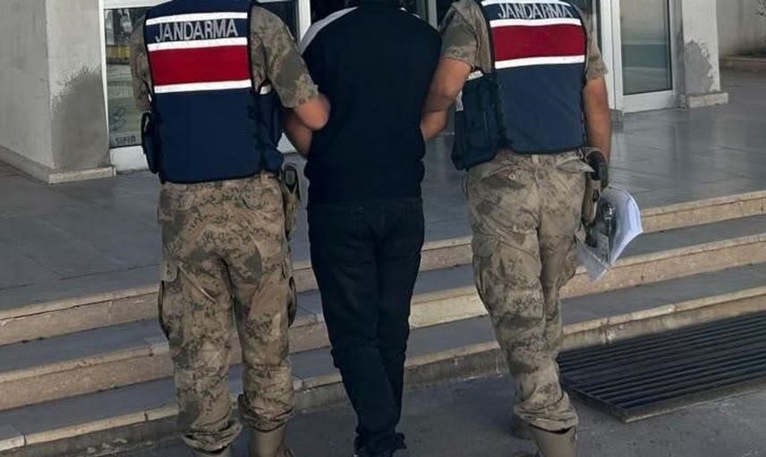 Şanlıurfa'da dolandırıcılıktan aranan kişi jandarma tarafından yakalandı
