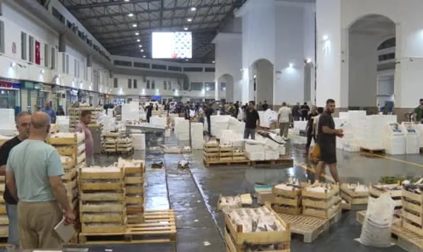 Başkan Tugay, yeni balık sezonunu coşkuyla karşıladı