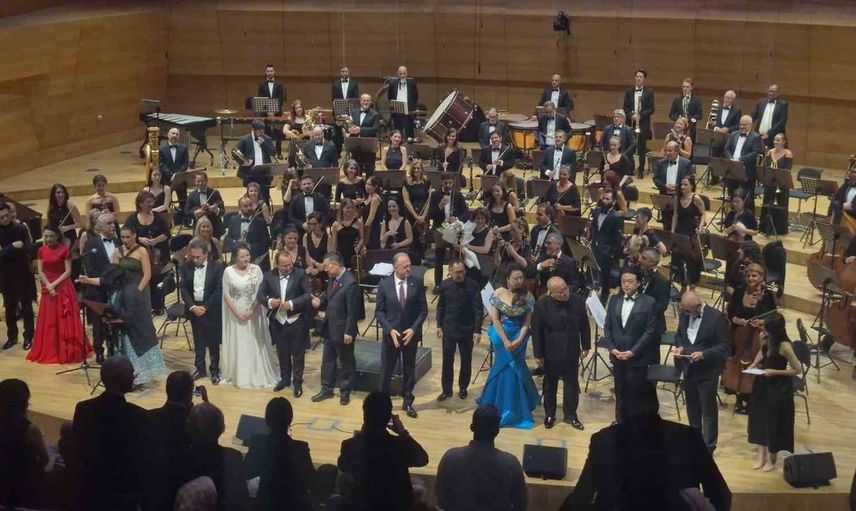 Türkiye ile Çin diplomatik ilişkilerinin 55. yılı özel konserle kutlandı