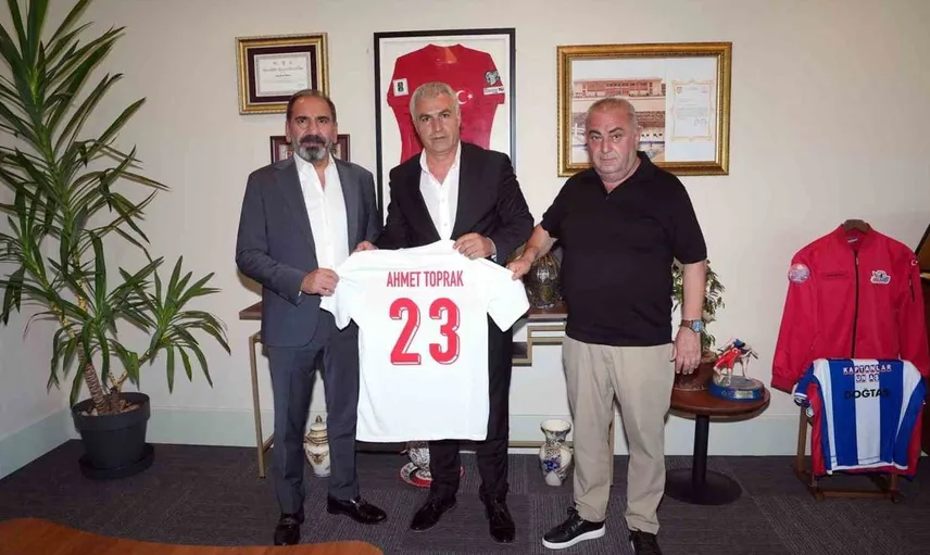 Erbaaspor başkanı cihan akın arslan’dan, mecnun otyakmaz’a ziyaret