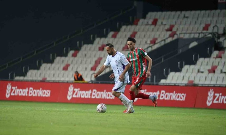 Karşıyaka, 1923 Afyonspor'u eleyerek Ziraat Türkiye Kupası'nda ilerledi
