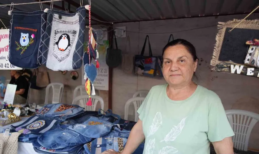 Kadın emeği festivalinde eski kotlar yeni bir hayata kavuşuyor