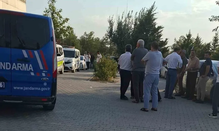 Adıyaman'da motosiklet ve pikap çarpıştı: Genç sürücü hayatını kaybetti