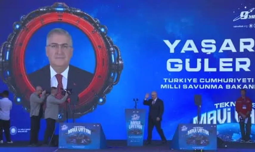 Milli Savunma Bakanı Yaşar Güler, gençlerin teknolojiye olan ilgisini vurguladı