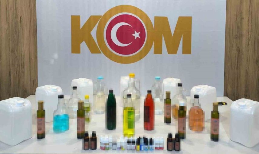 Samsun'da sahte içki operasyonunda önemli miktarda etil alkol ele geçirildi