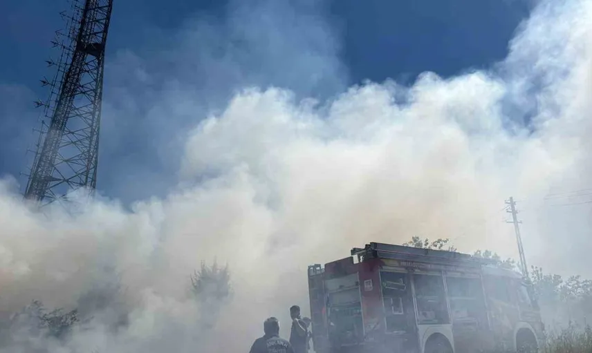 Ankara'da yangın paniği: Vericilerin bulunduğu alanda alevler yükseldi